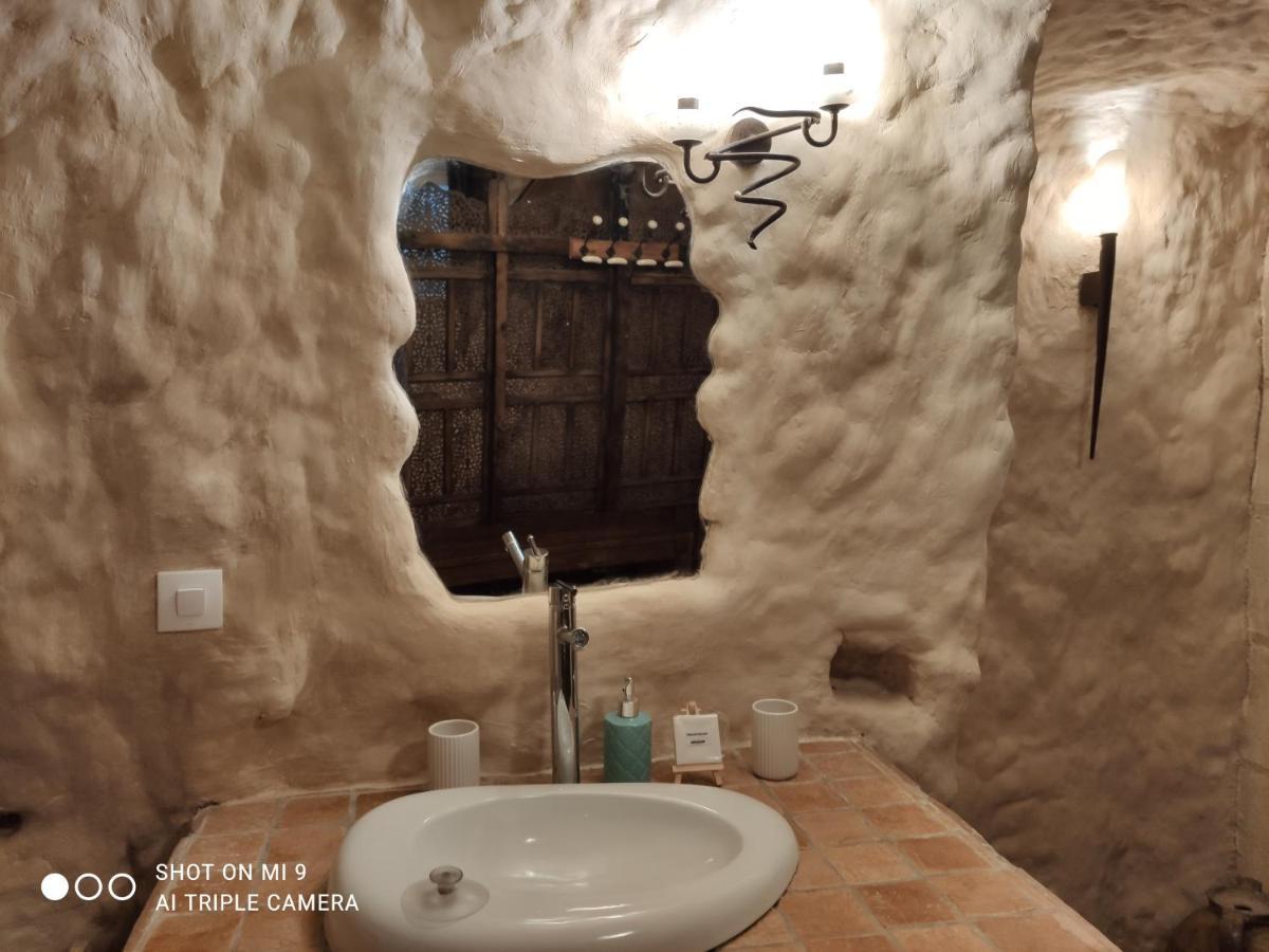 Troglodelice Bed & Breakfast Azay-le-Rideau Luaran gambar